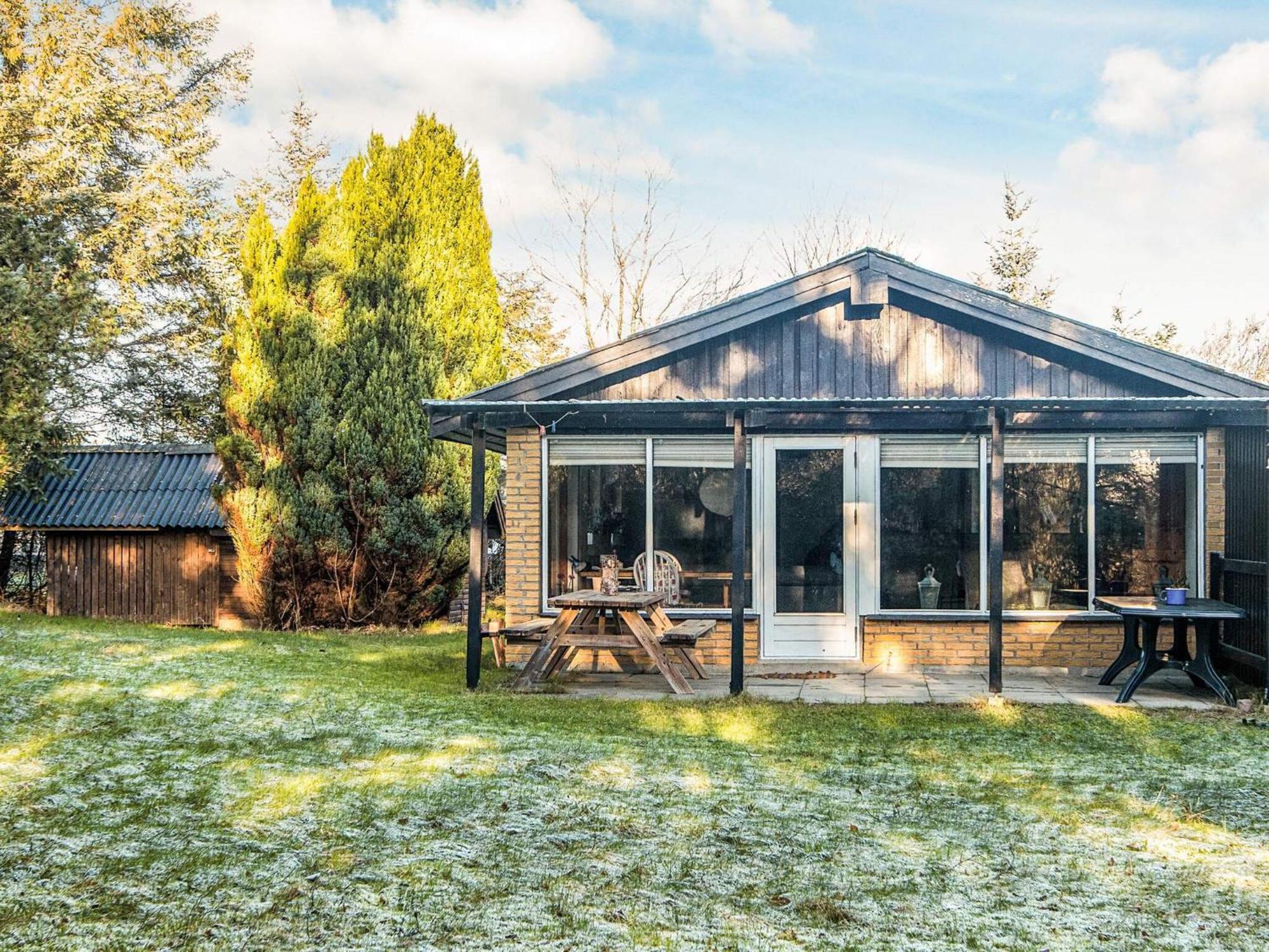 2 Person Holiday Home In Tarm Fjerbæk Eksteriør billede